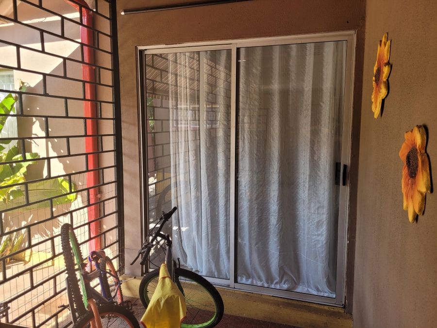 4 Bedroom Property for Sale in Protea Park North West